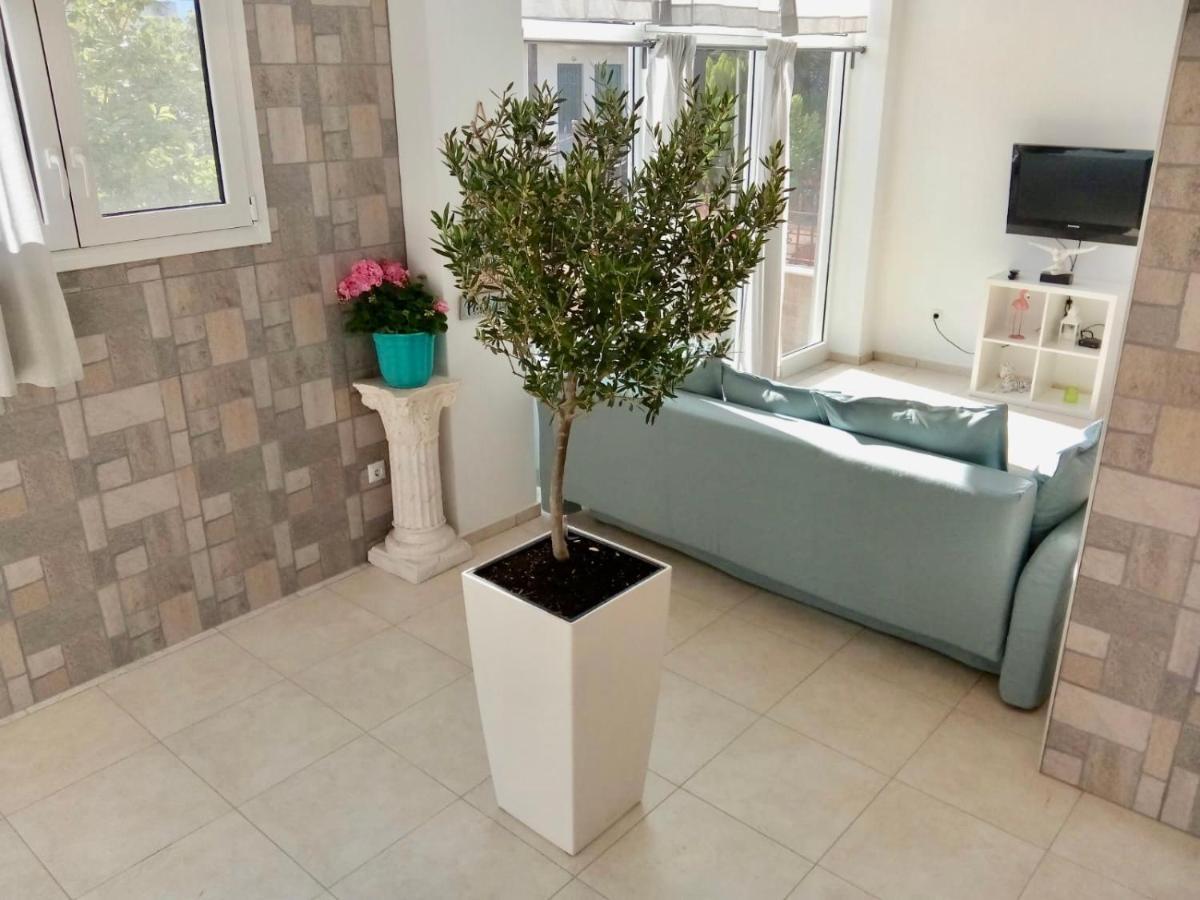 Vonitsa Loft Apartment 1 ภายนอก รูปภาพ