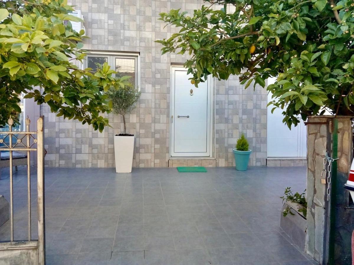 Vonitsa Loft Apartment 1 ภายนอก รูปภาพ