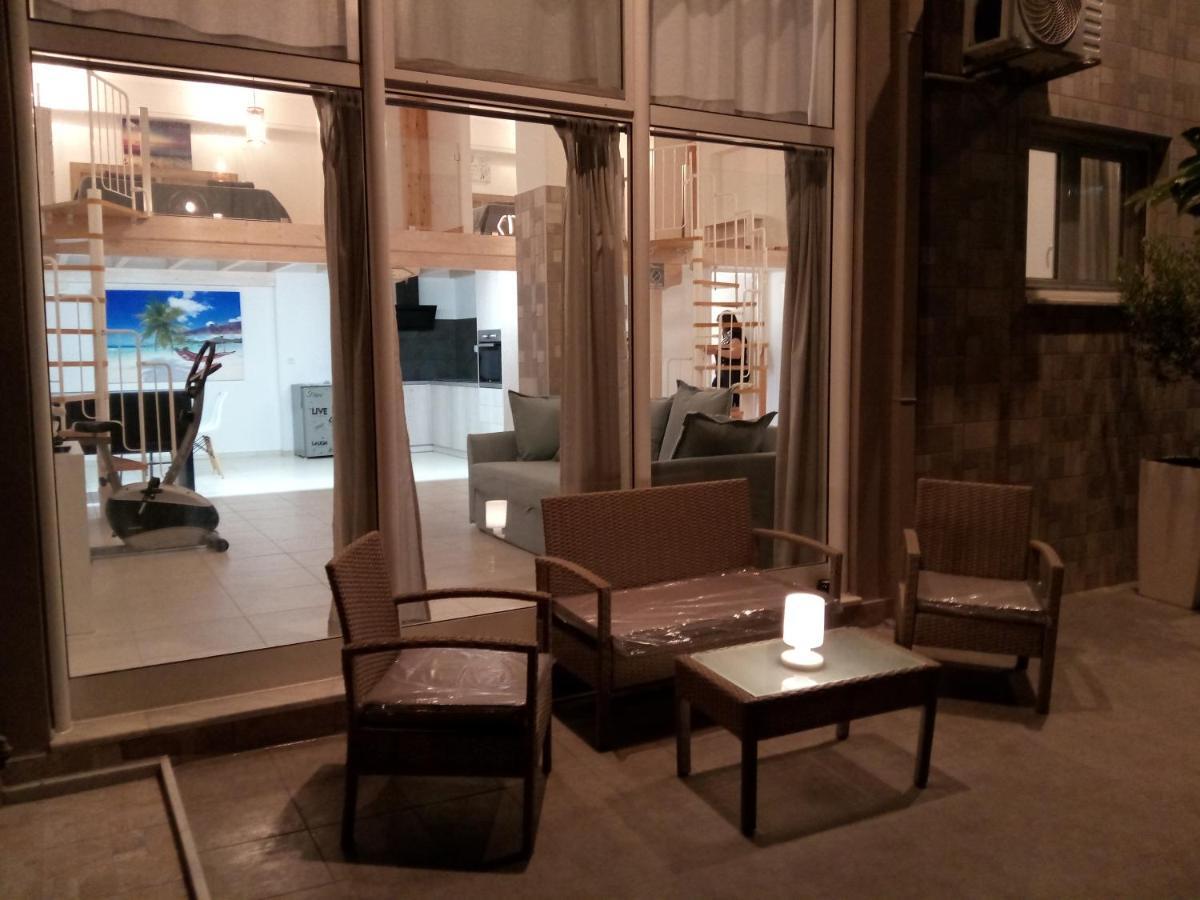 Vonitsa Loft Apartment 1 ภายนอก รูปภาพ